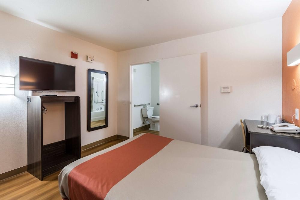 Motel 6-Kirkland, Wa - North Kirkland Ngoại thất bức ảnh