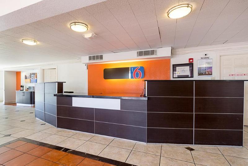 Motel 6-Kirkland, Wa - North Kirkland Ngoại thất bức ảnh