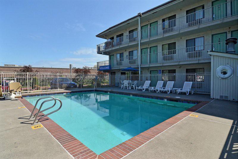 Motel 6-Kirkland, Wa - North Kirkland Ngoại thất bức ảnh