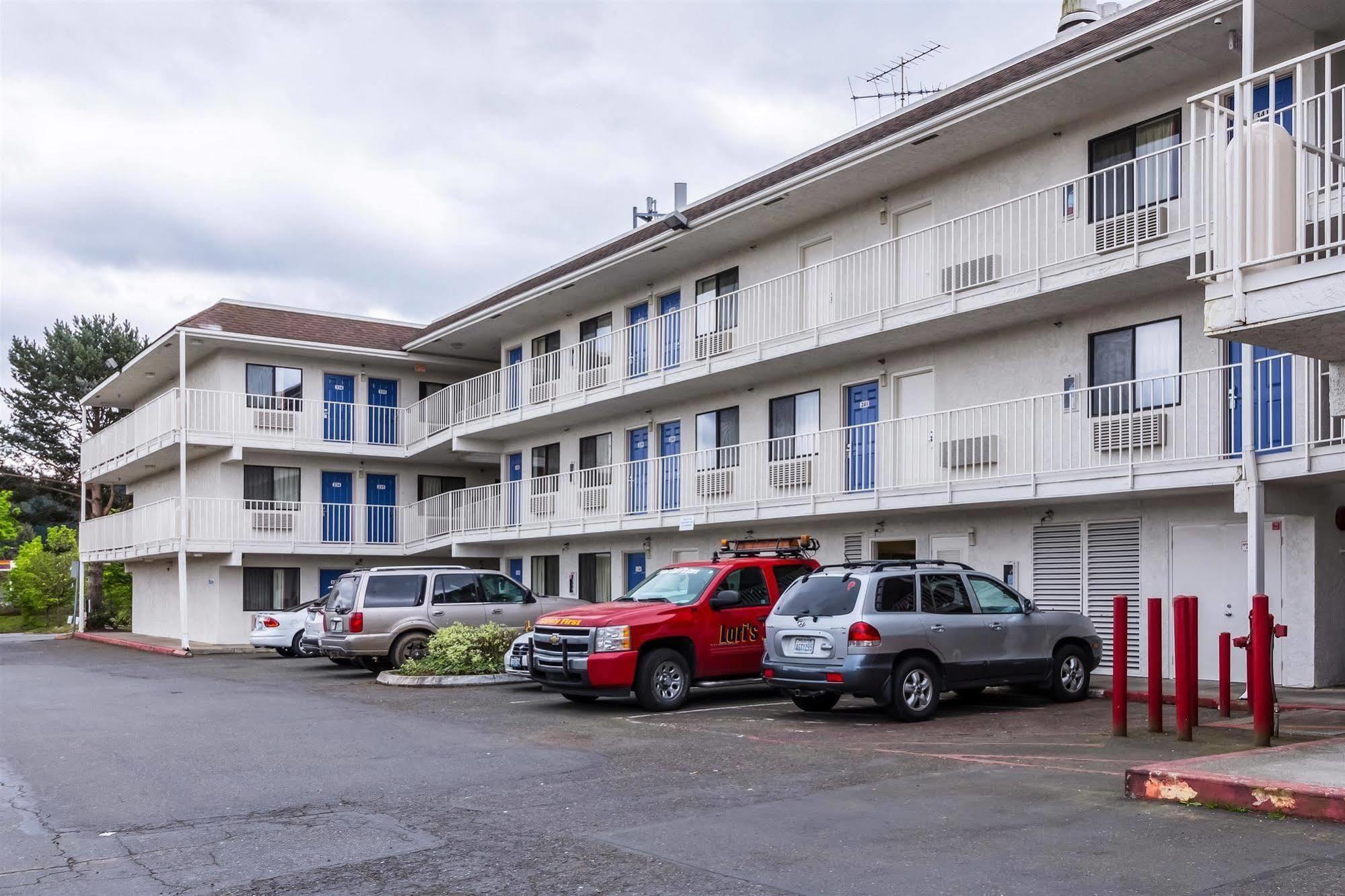 Motel 6-Kirkland, Wa - North Kirkland Ngoại thất bức ảnh